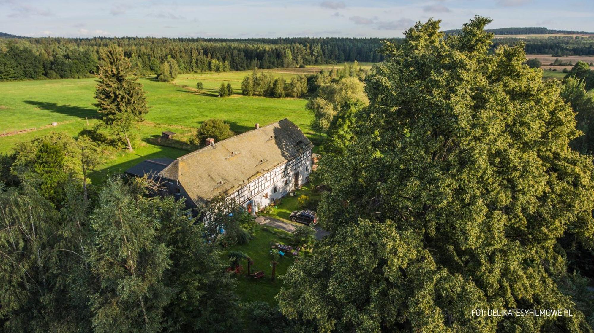 Dom Przyslupowy Educare -Agroturystyka Slow Food Сверадув-Здруй Экстерьер фото